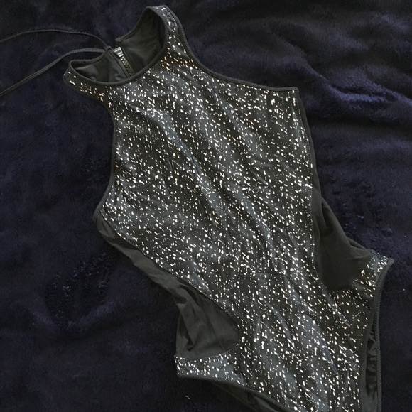 lululemon athletica Other - REVERSIBLE lululemon one-piece